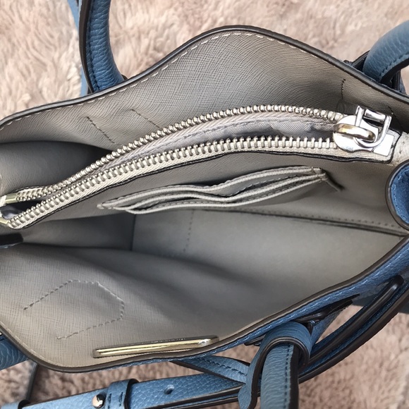 Michael Kors mini crossbody leather bag - Picture 11 of 15